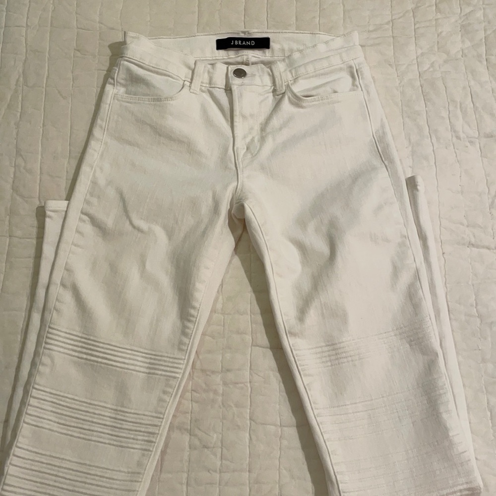 J Brand size 25 white skinny jeans!